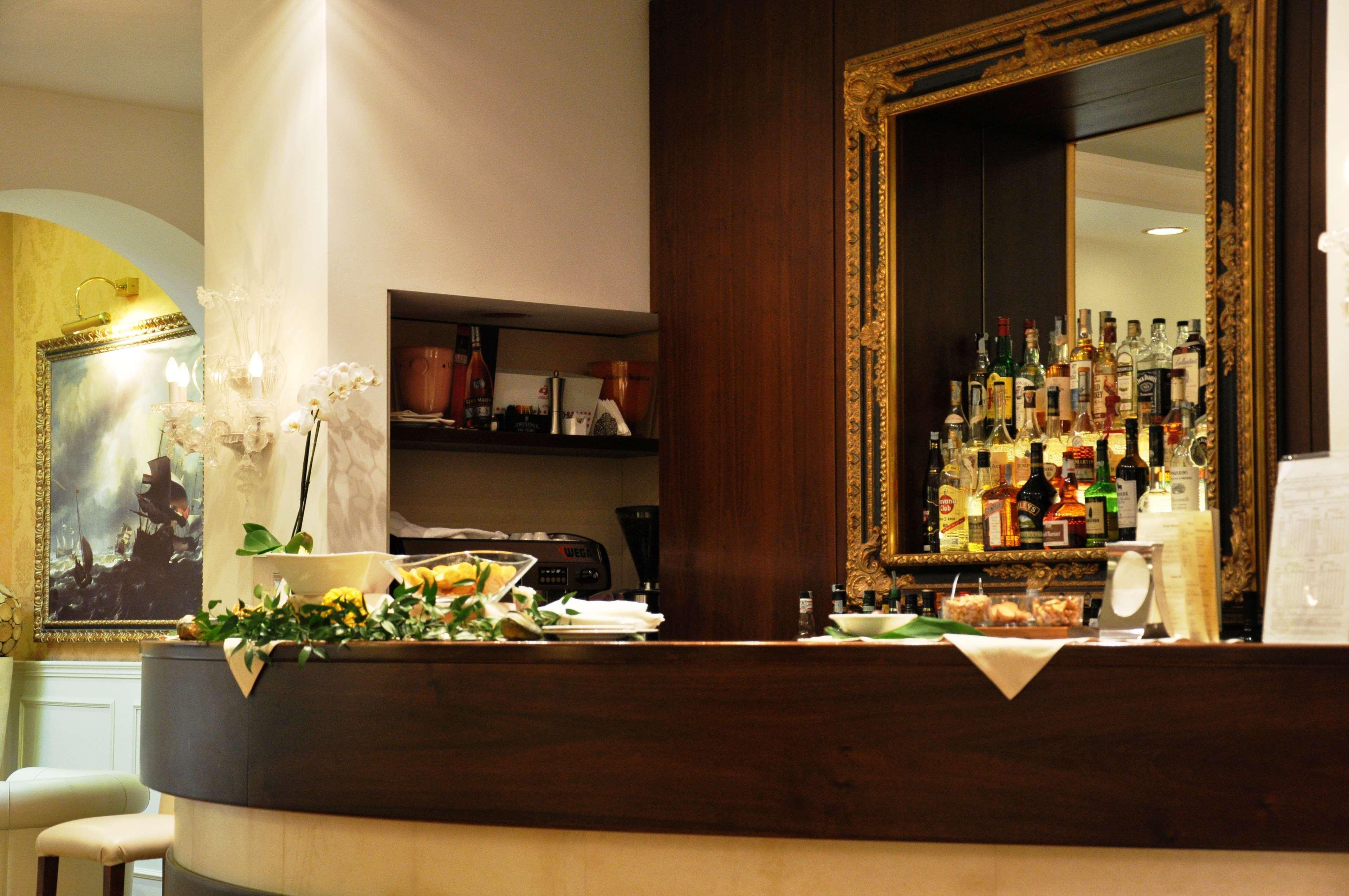Cristoforo Colombo - Preferred & Hotel Milan